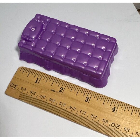 Miniature Vintage Purple Doll Bed Plastic Bedframe 3.5" - Picture 3 of 6